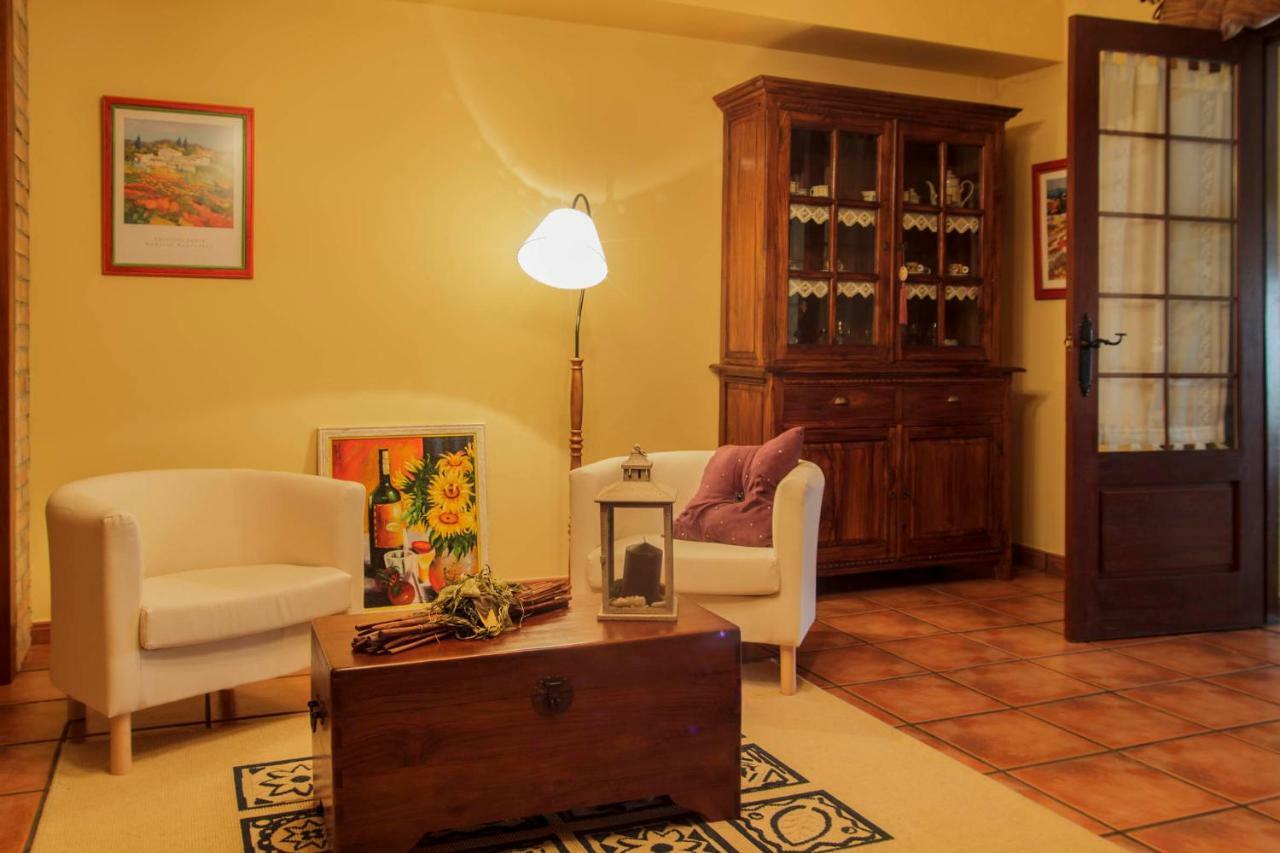 Posada Mediavia อูบิอาร์โก ภายนอก รูปภาพ